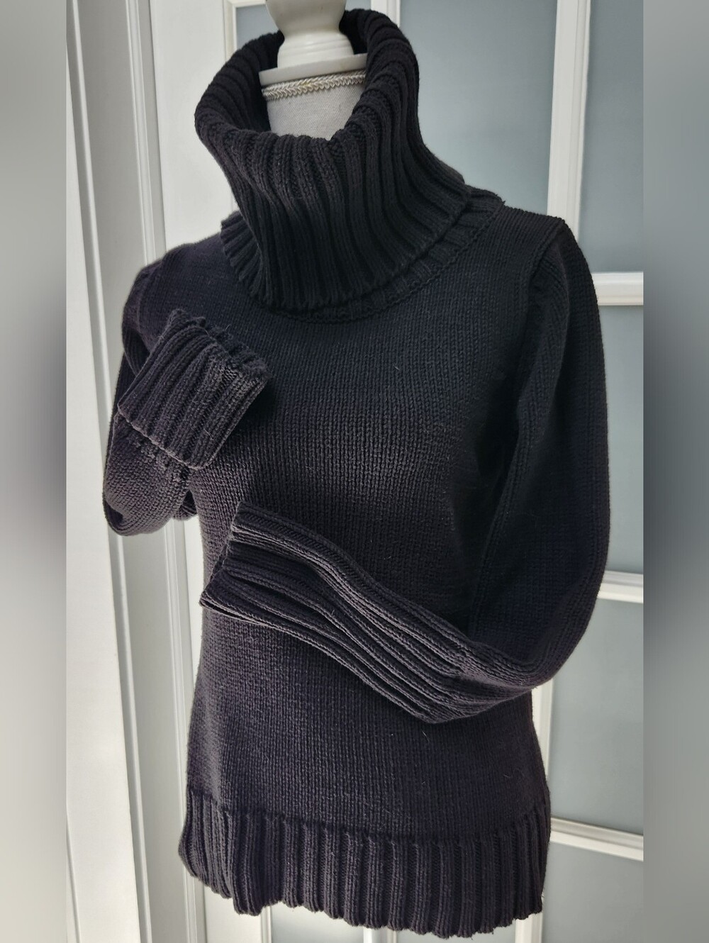 Vintage GAP LS Deep Black Heavyweight Cotton Blend Turtleneck Sweater EUC